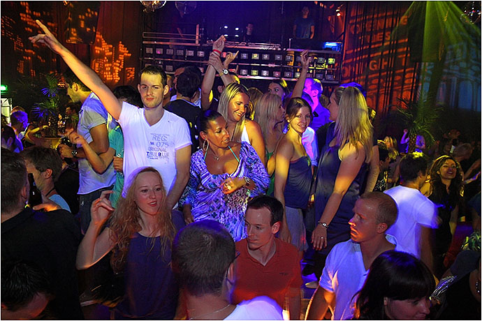 palmclub_welcome_to_miami_2010_06_12_57.jpg